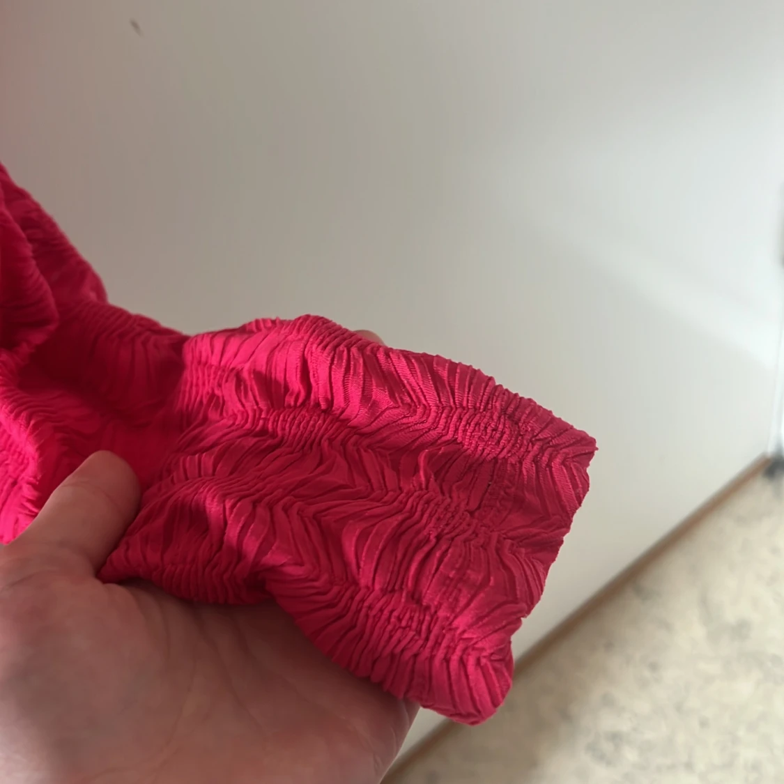 Röd kort klänning från H&M - 3