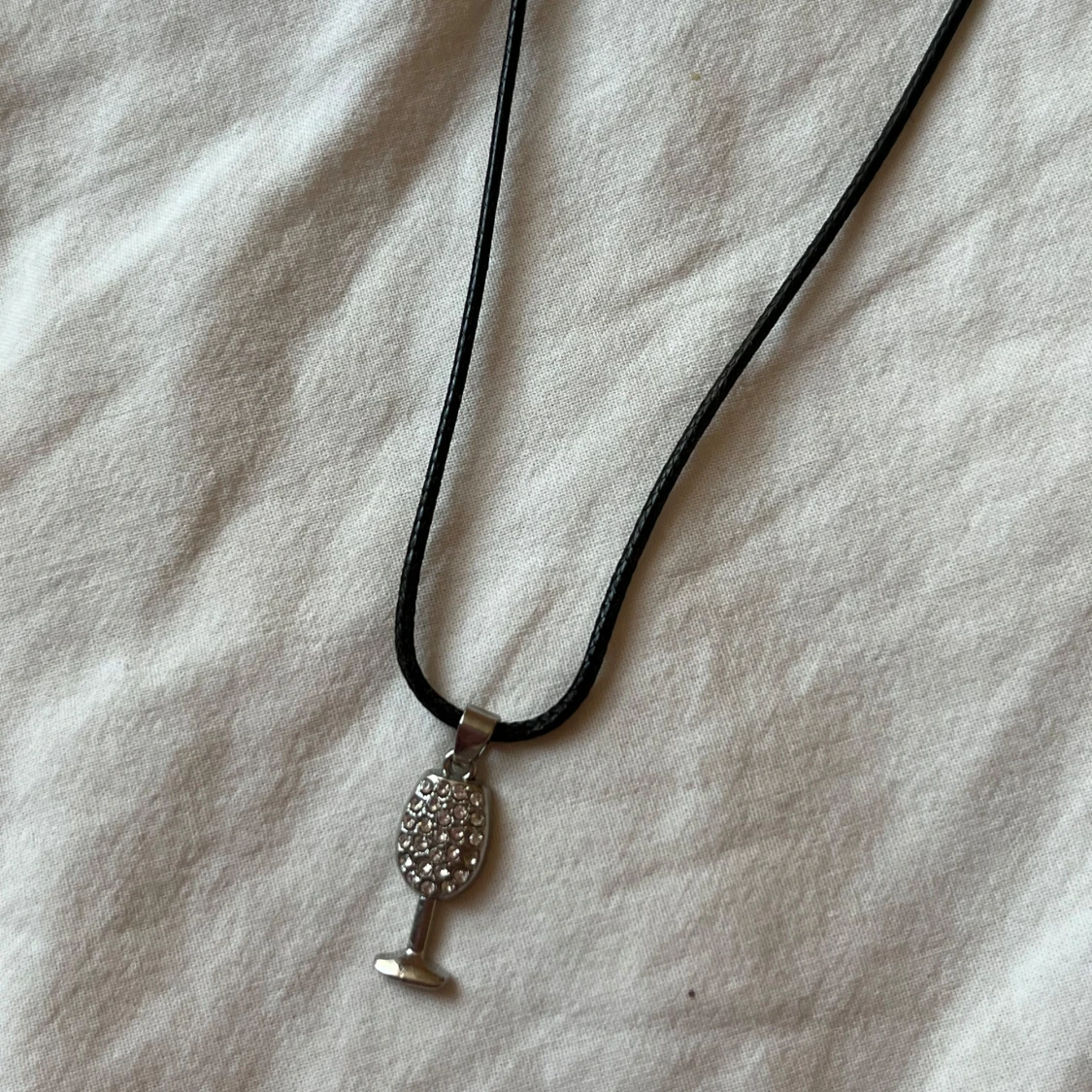 Halsband med berlock