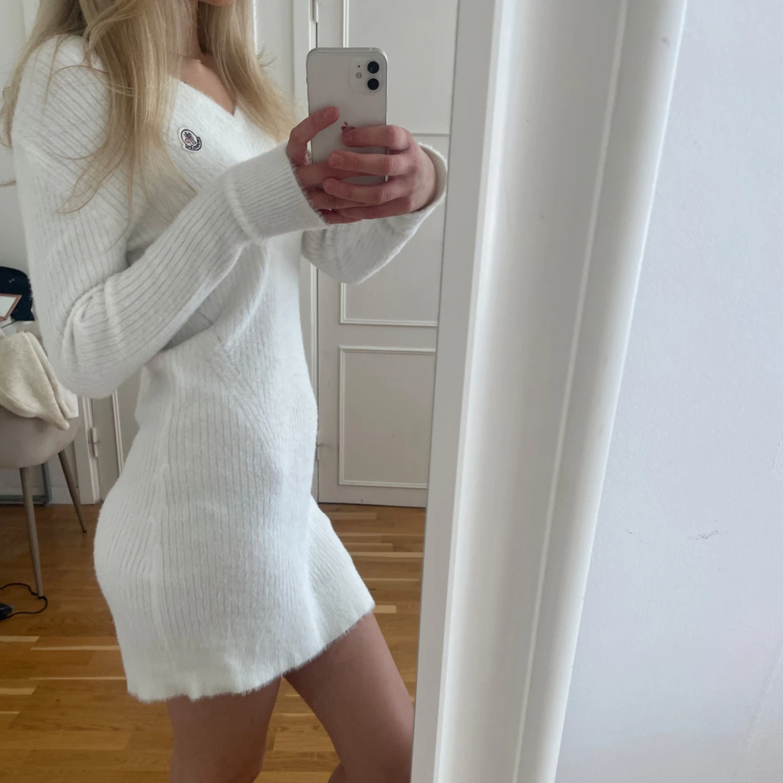 Stickad klänning - 1