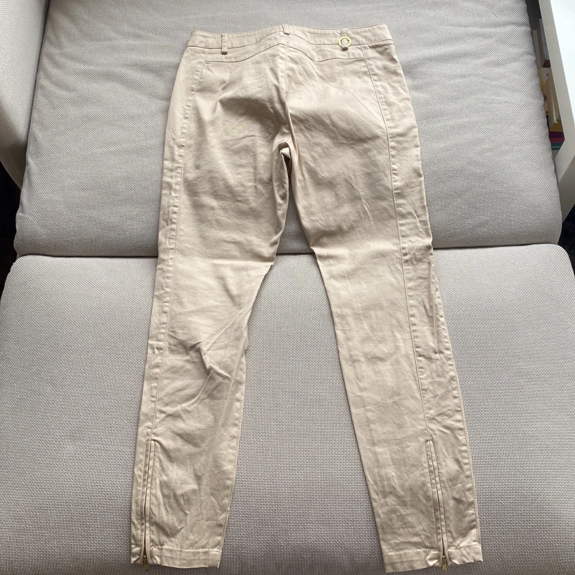 Beiga byxor från Stockhlm - 1