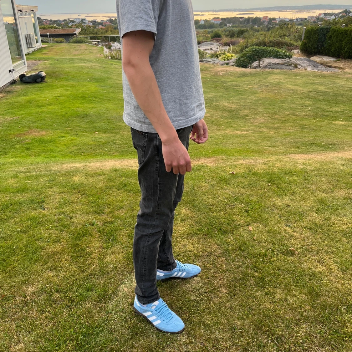 Svarta Nudie jeans - 1