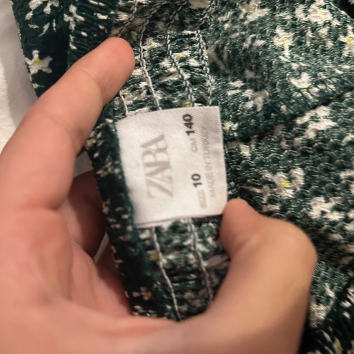 Grön blommig kjol från Zara - 3