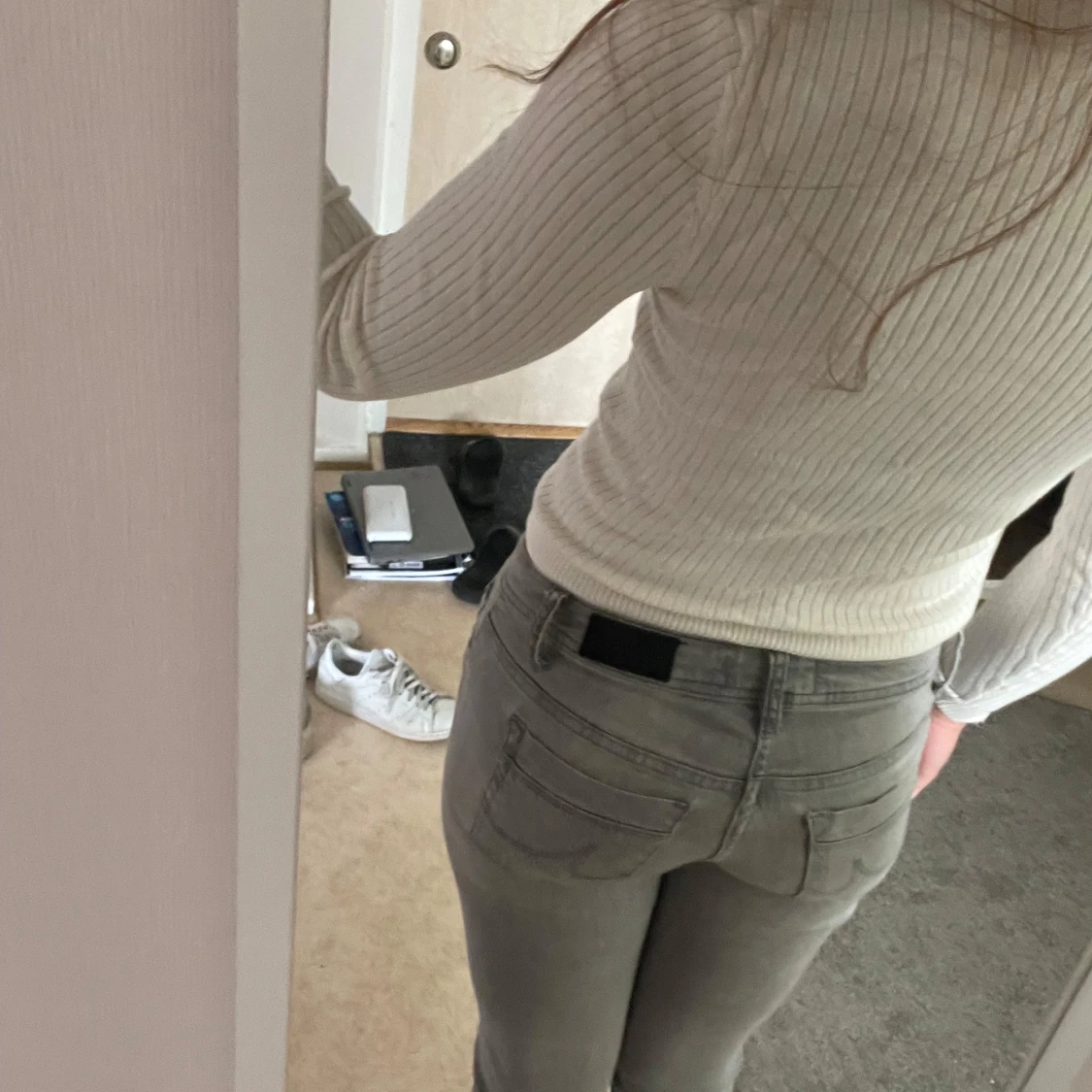 Gråa jeansbyxor från LTB Valerie - 2