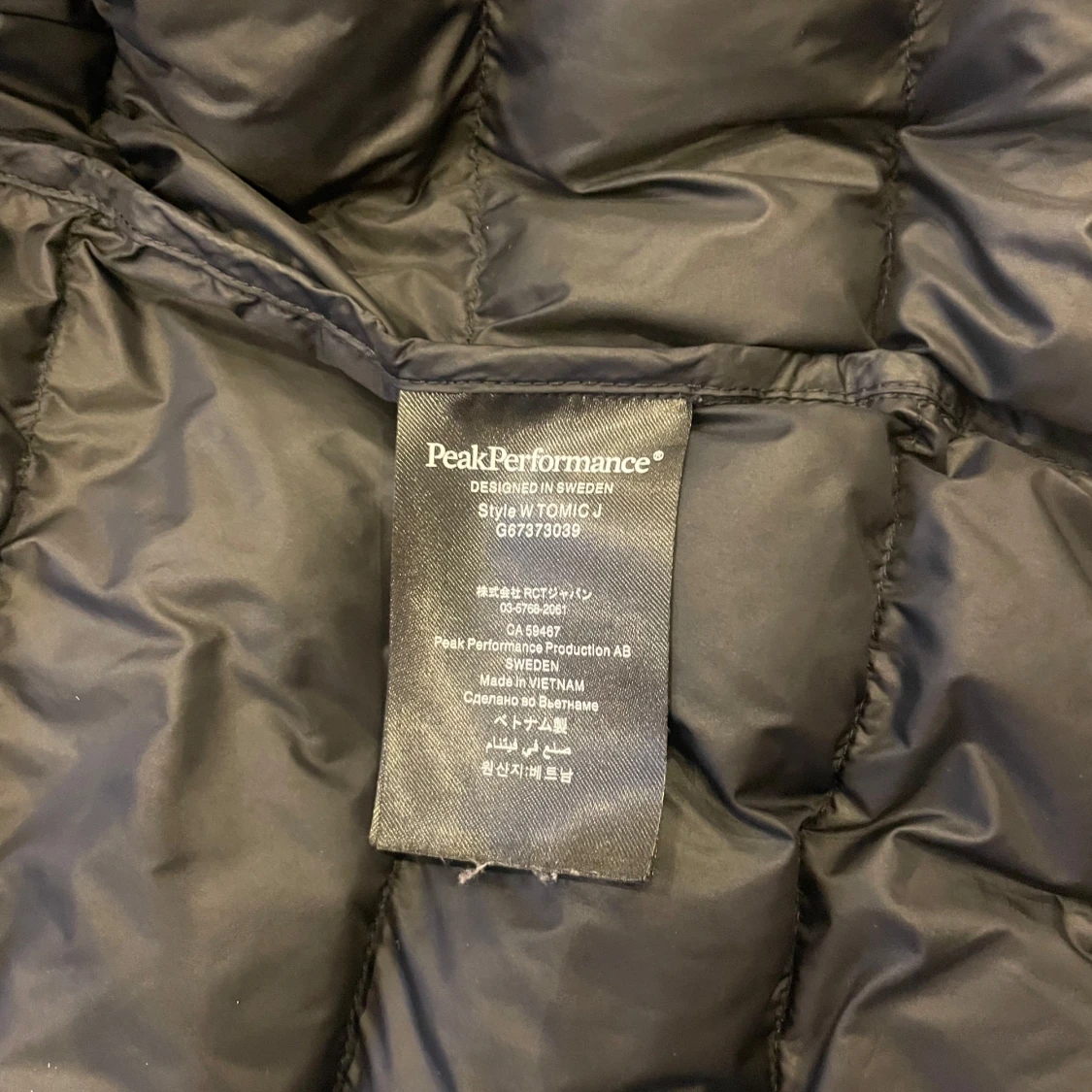 Svart pufferjacka Peak Performance S - 3