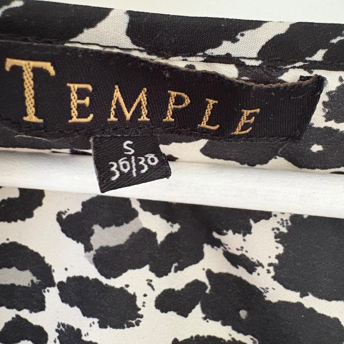 Leopardmönstrad linnetopp  - 2