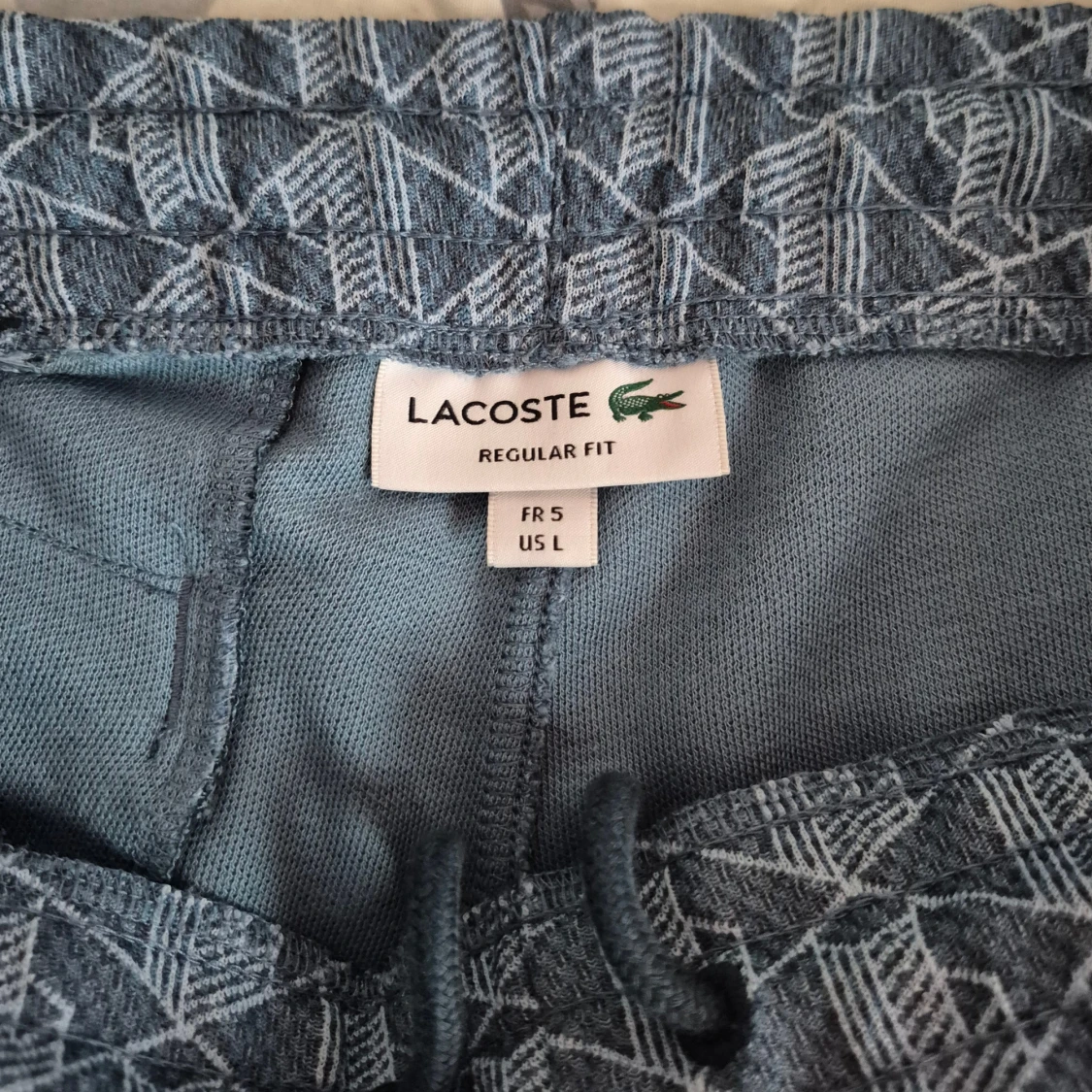 Lacoste mongram byxor  - 2