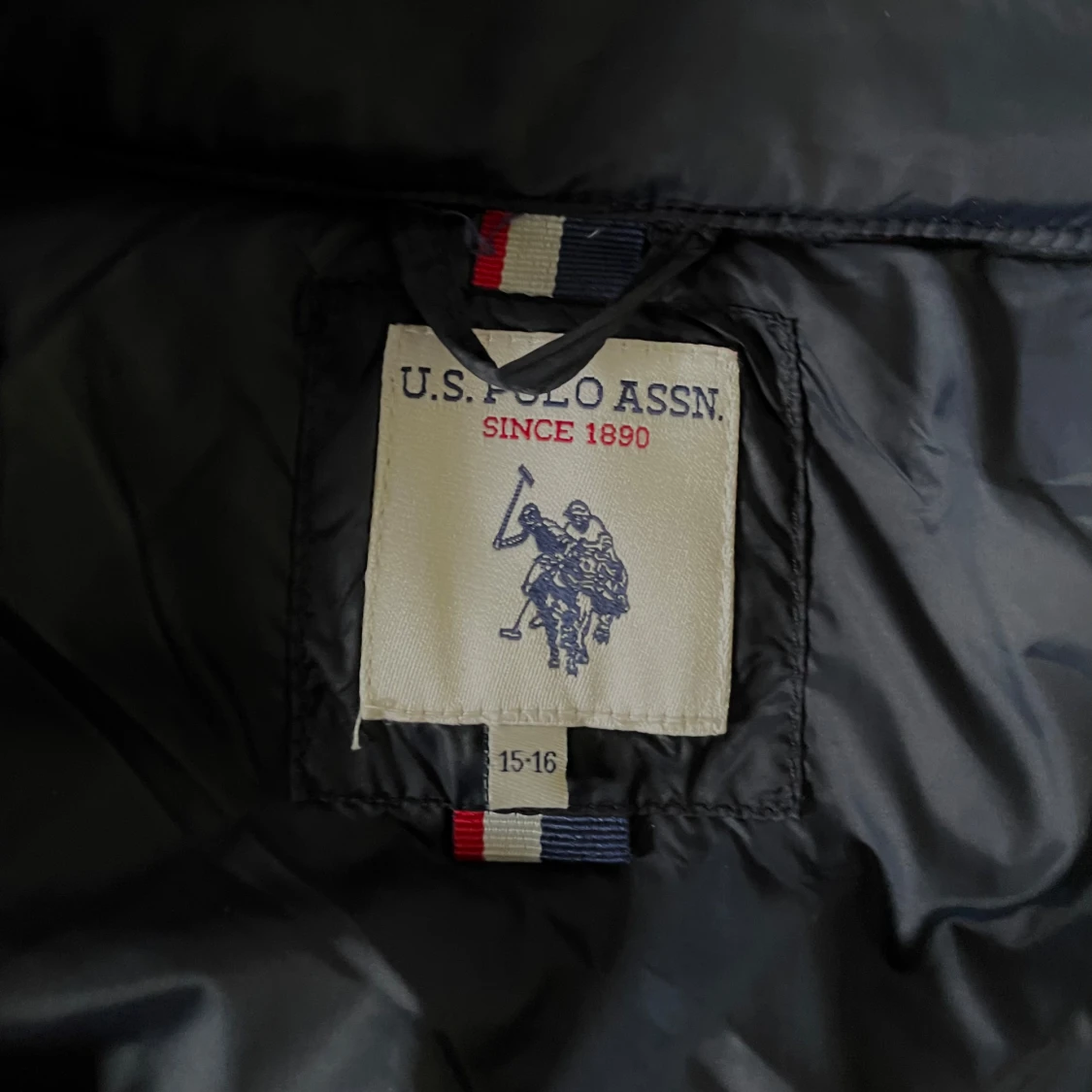 Mörkblå väst från U.S. Polo Assn. - 4