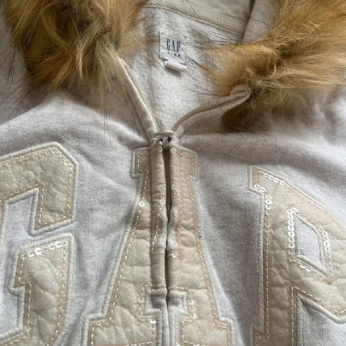 Gap zip up hoodie med fuskpäls💗 - 2