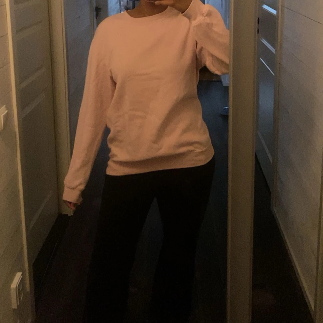 Ljusrosa sweatshirt - 1