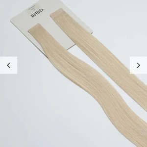BHBD blonda tajp extensions  - Säljer mitt tejp löshår från BHBD då jag har färgat mitt hår mörkare, två olika blonda nyanser 12N & 111N, 4st paket två av varje färg🙌🏻 skriv privat för fler bilder och funderingar💕