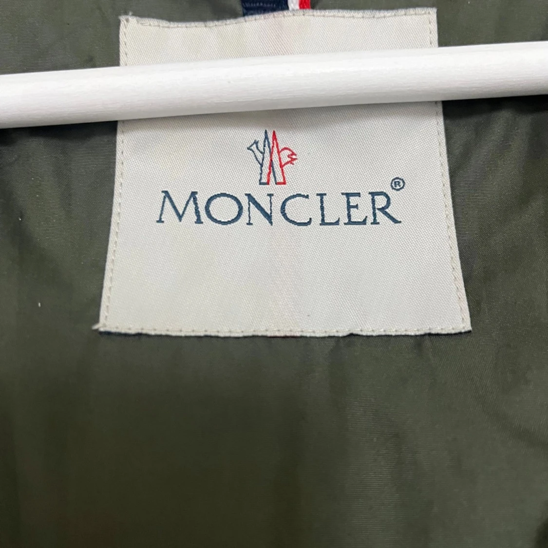 Grön vindjacka från Moncler - 91