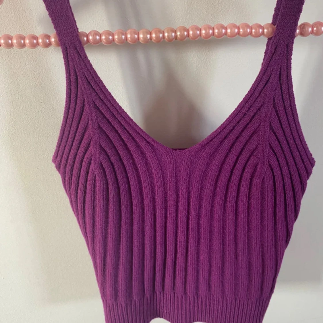 Lila ribbad croppad linnetopp - 2