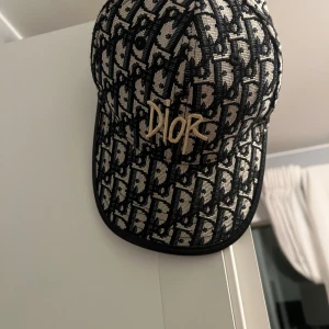 Bior keps  - Köpt på Hötorget 