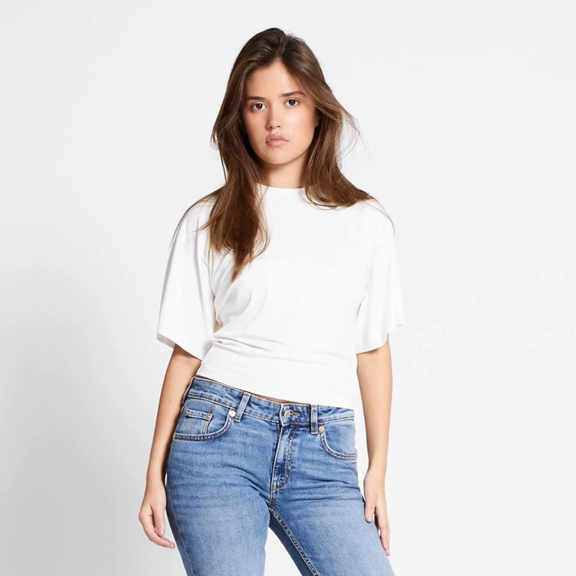 Vit loose-fit t-shirt med kort ärm