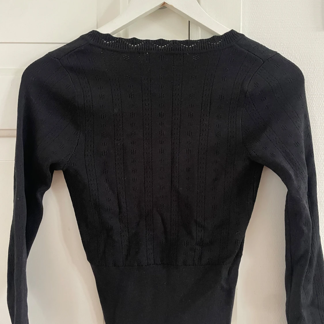 Svart stickad topp från Zara - 1
