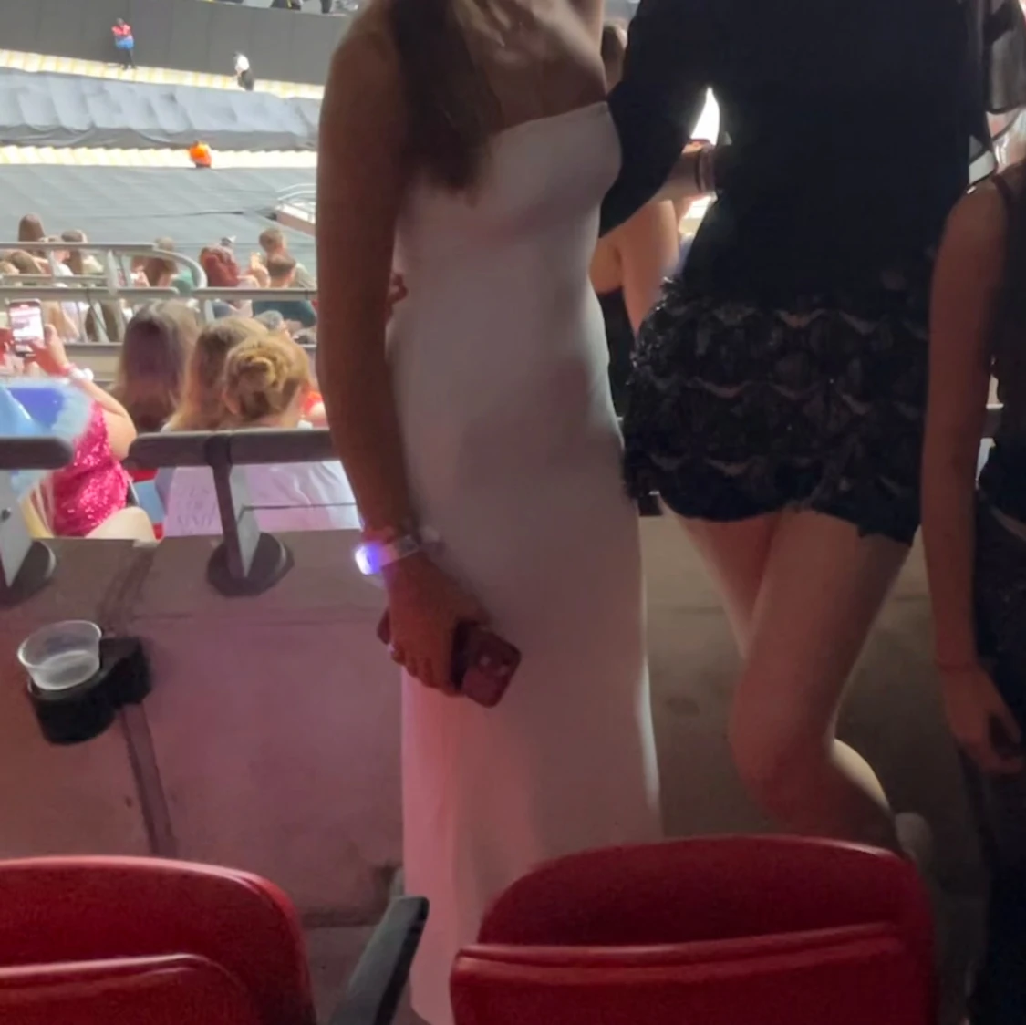 Vit axelbandslös långklänning - 1