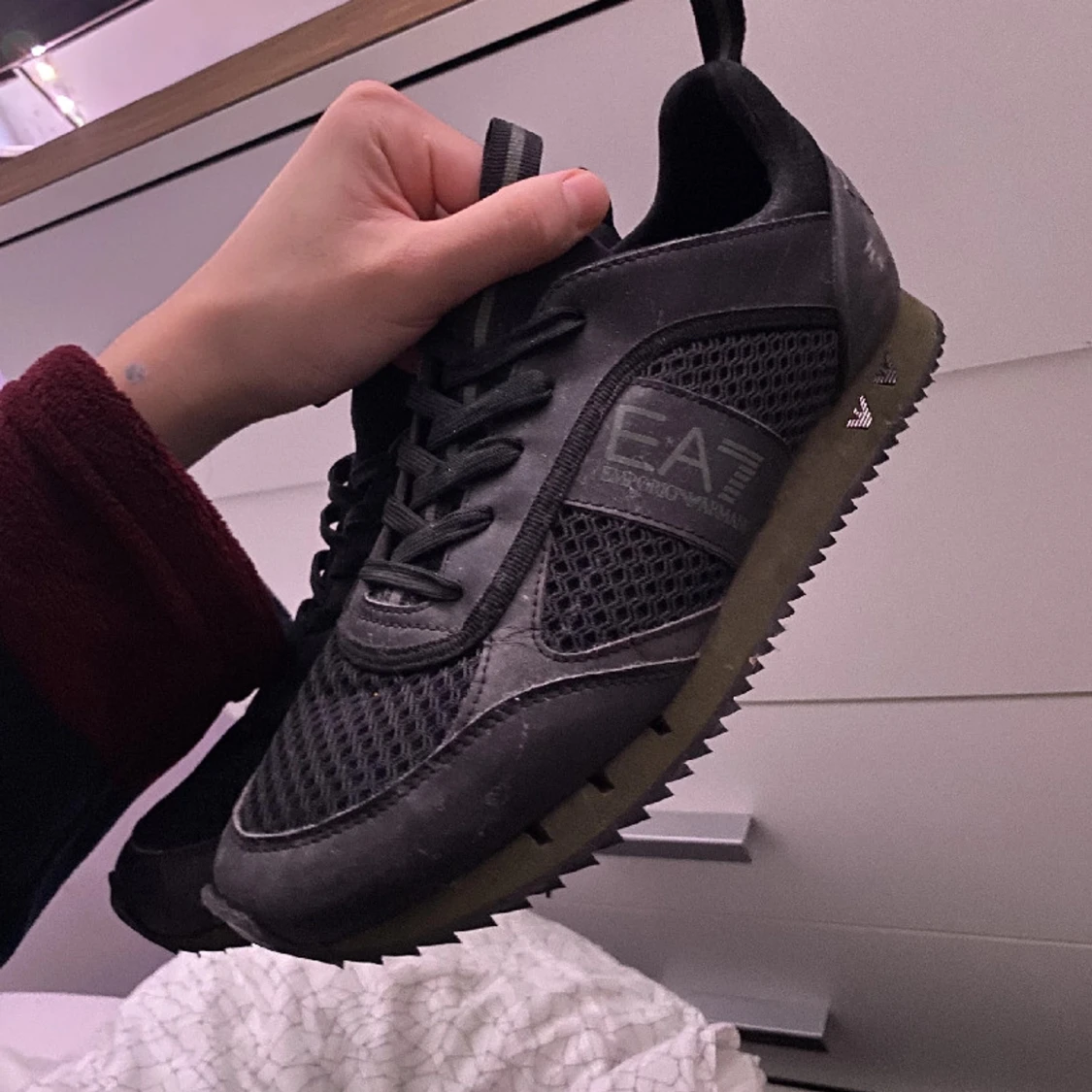 Svarta sneakers från EA7 Emporio Armani