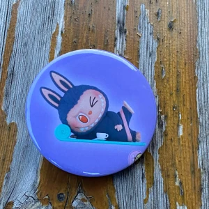 Labubu pins - Pins med Labubu. Ca 6cm.