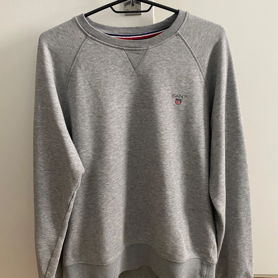 Grå sweatshirt från GANT i bomull