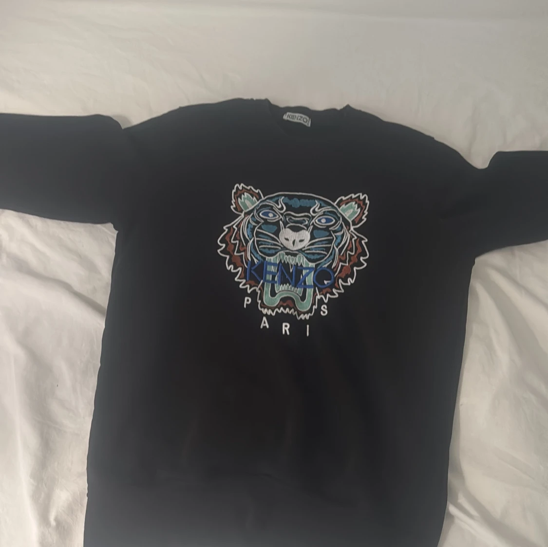 Svart Kenzo tröja med tigerbrodyr - 4