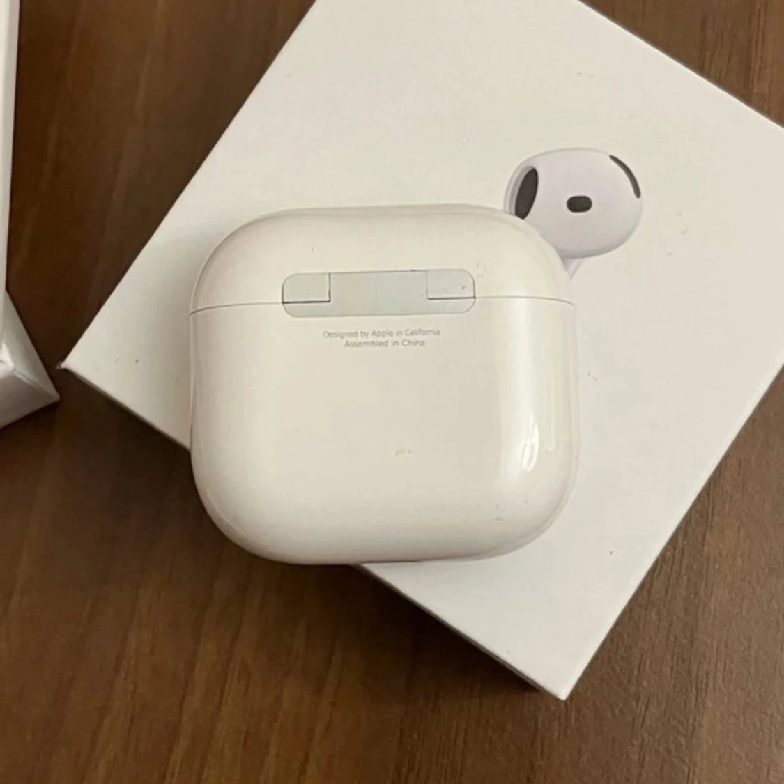 Appleairpods 4 - 2