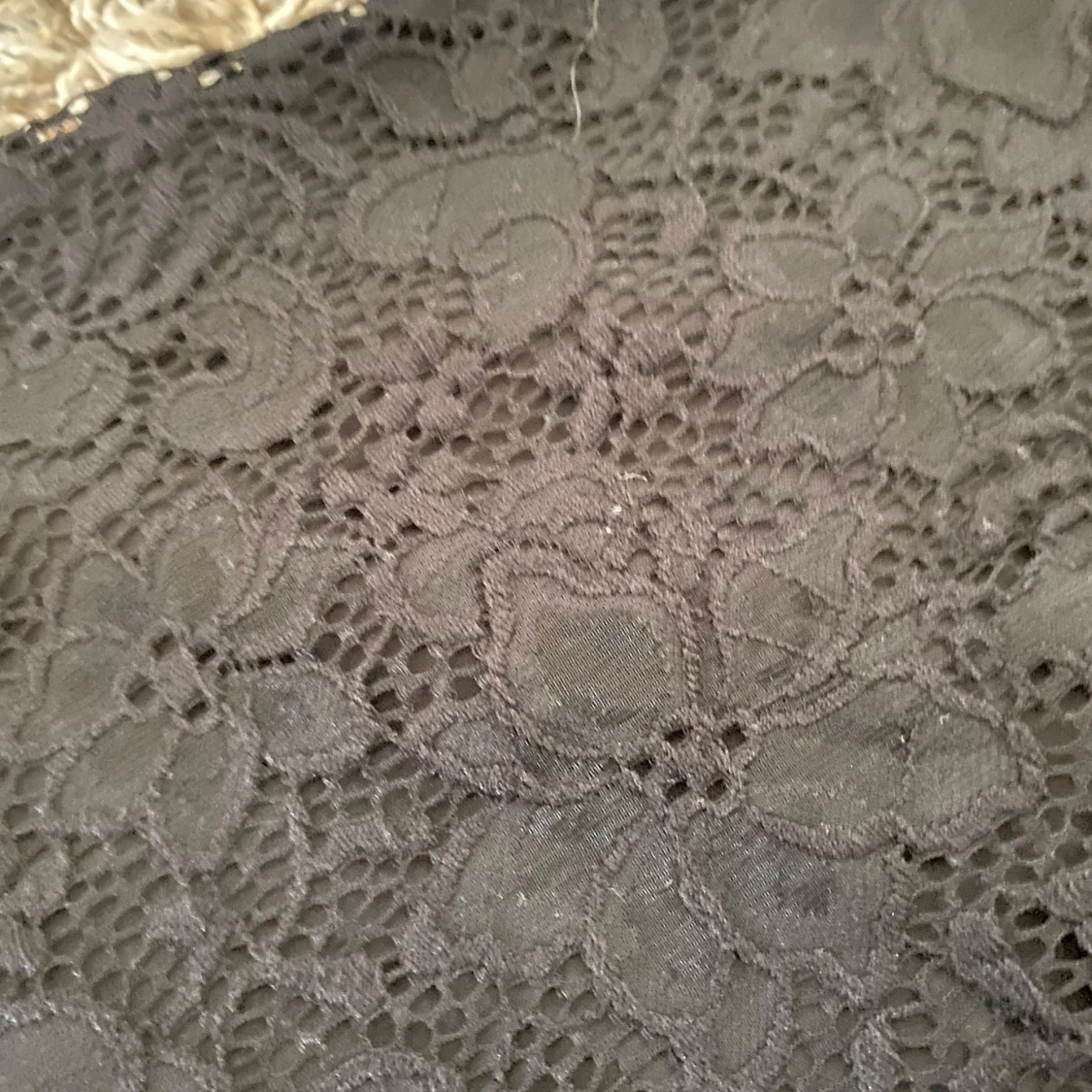 Svart spetsblus från Lindex - 1