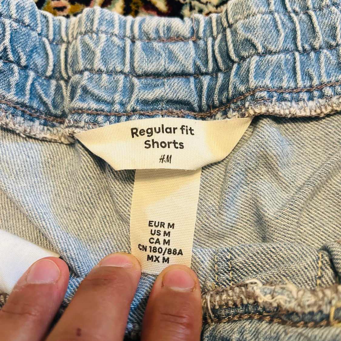 Ljusblå jeansshorts från H&M - 1