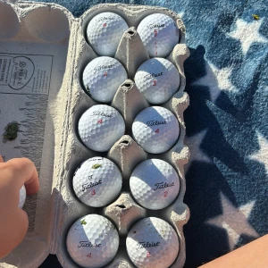 Golfbollar  - Golfbollar från märket titleist jäkligt bra golf bollar 