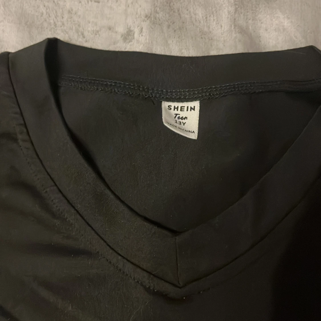 2-pack långärmade v-ringade tröjor Shein - 1