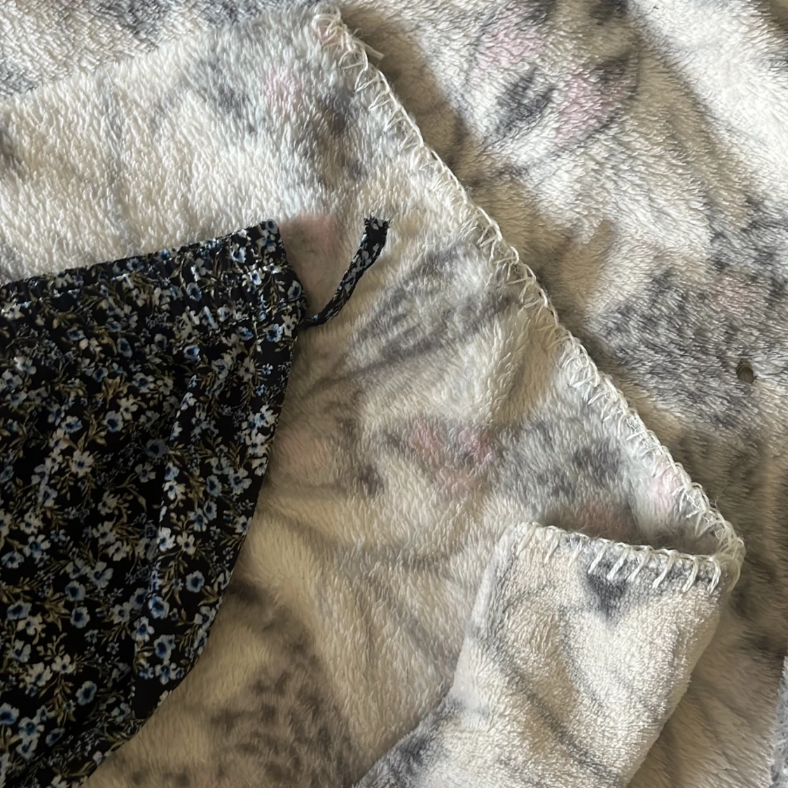 Blommig omlottkjol från ONLY - 2