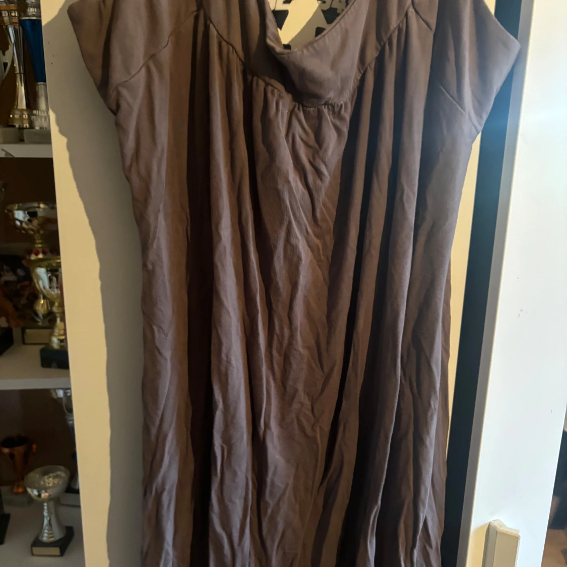 Brun kortklänning från Blitzza - 1