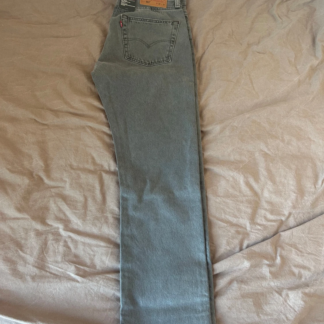 Grå Levis 501 straight jeans