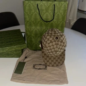 Gucci Keps Beige - Riktig Fin Gucci Keps i beige färg helt ny