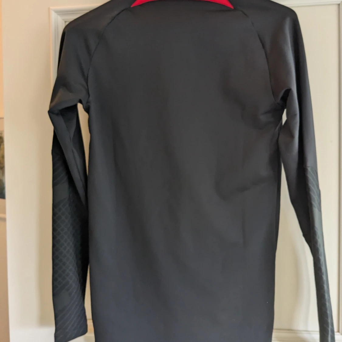 Nike FC Liverpool 22/23 Mnk Dri Fit Strike Drill T-shirt med lång ärm XS - 1