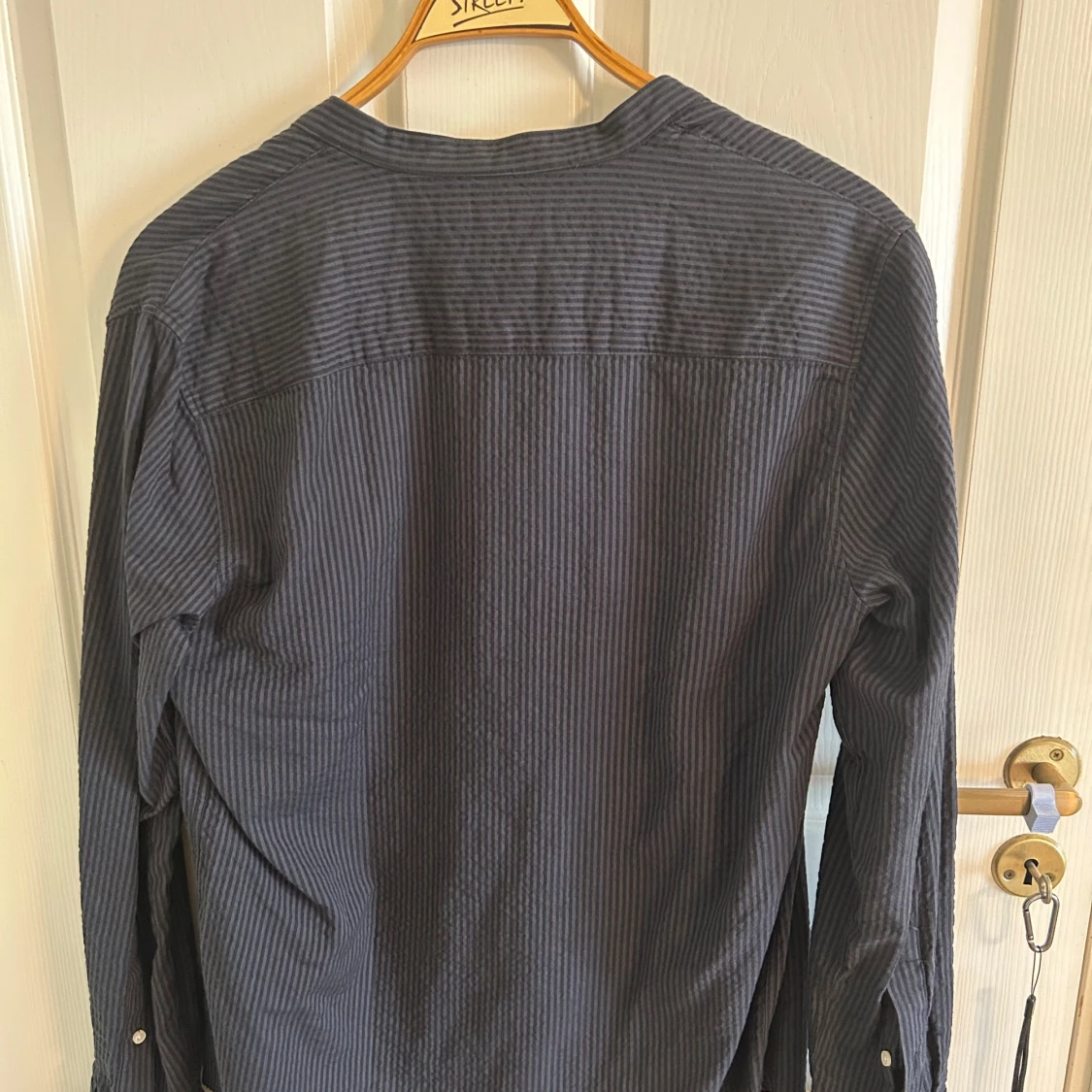 Randig blå henley från Riley - 1