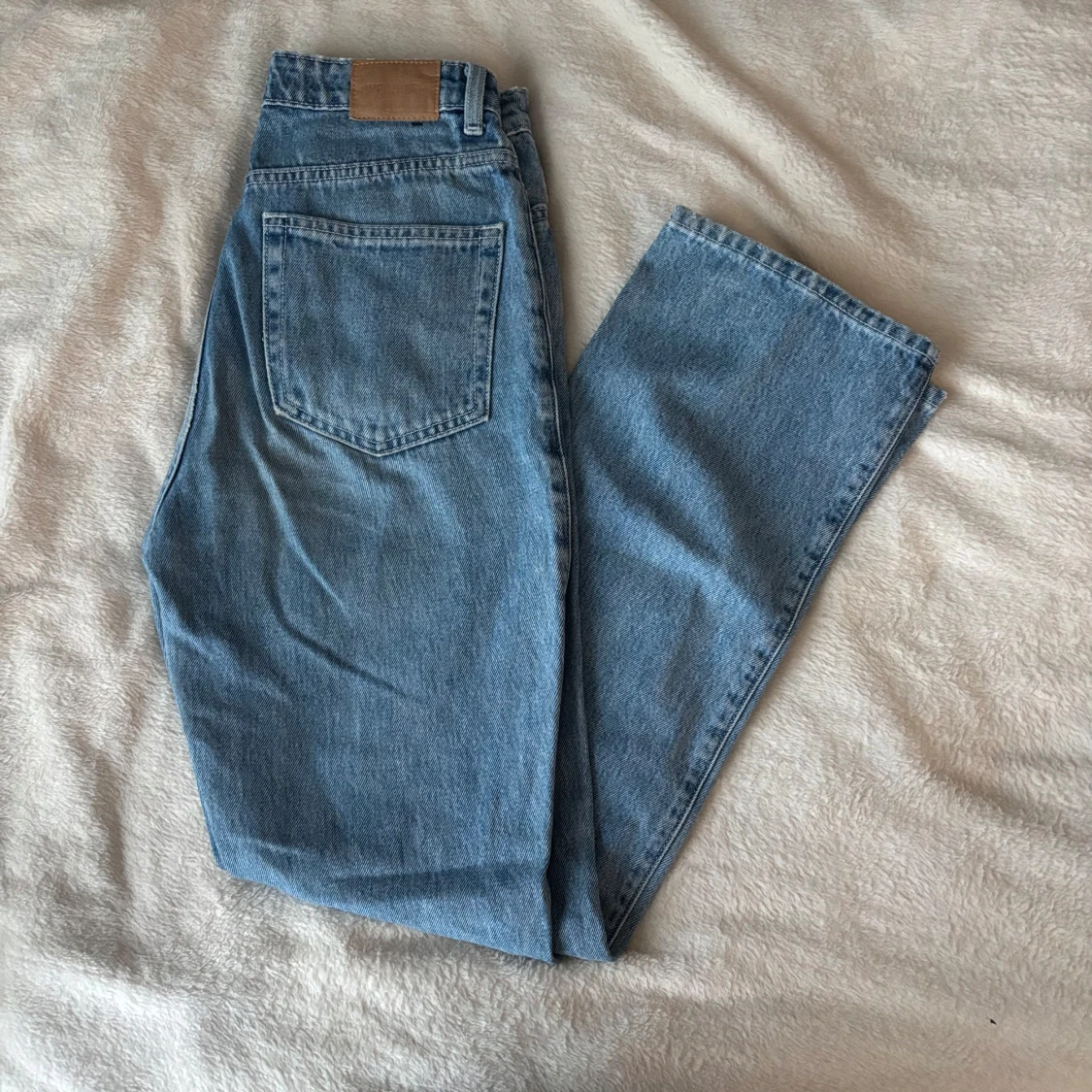 Weekday Rowe ljusblå raka jeans - 1