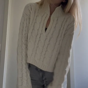 Stickad tröja - Fin stickad tröja 