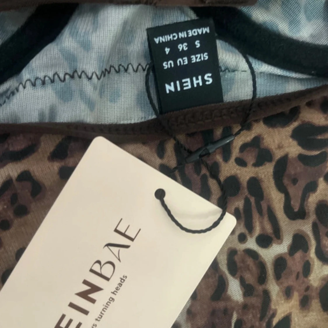 Leopardmönstrad korsett från SHEIN - 2