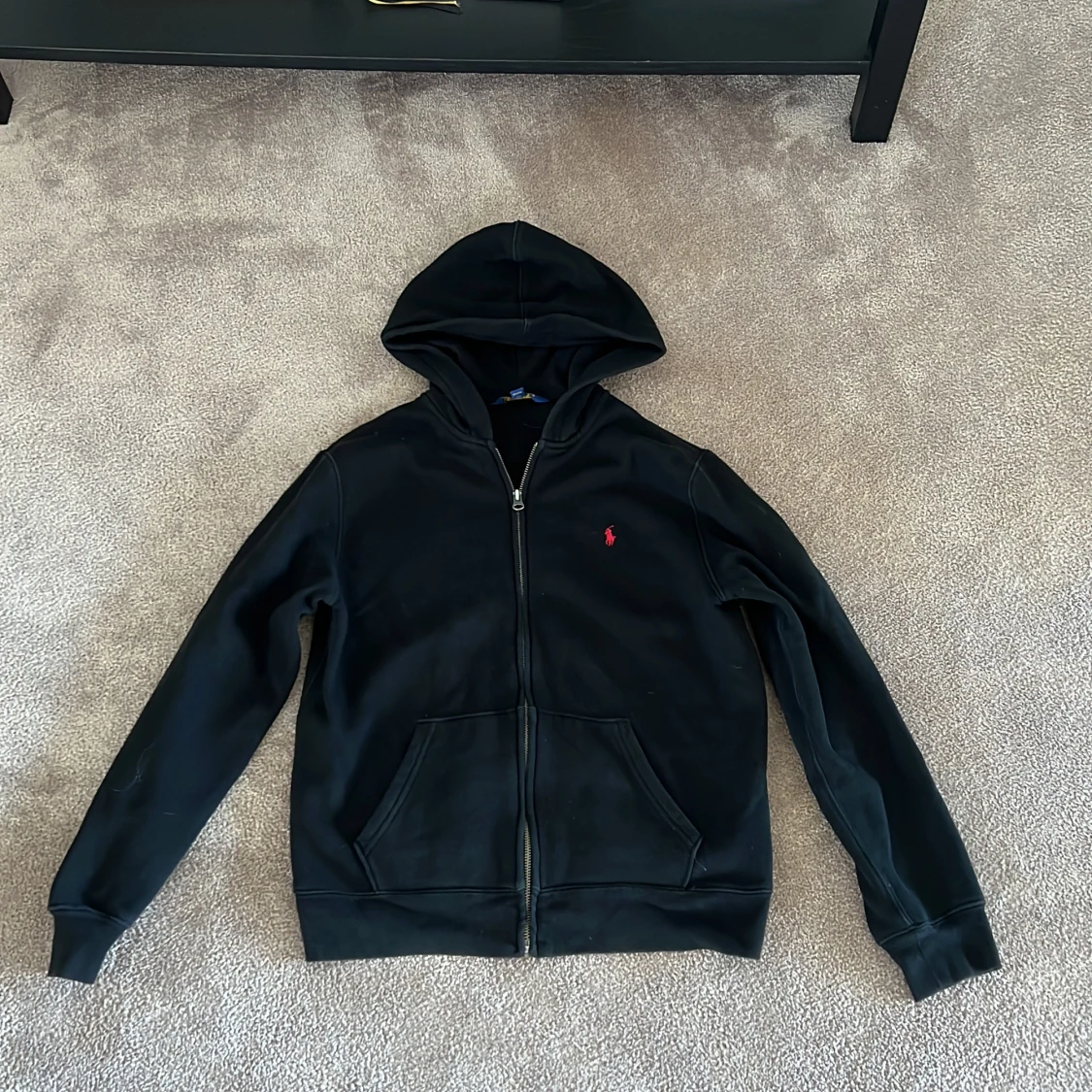 Svart hoodie från Ralph Lauren