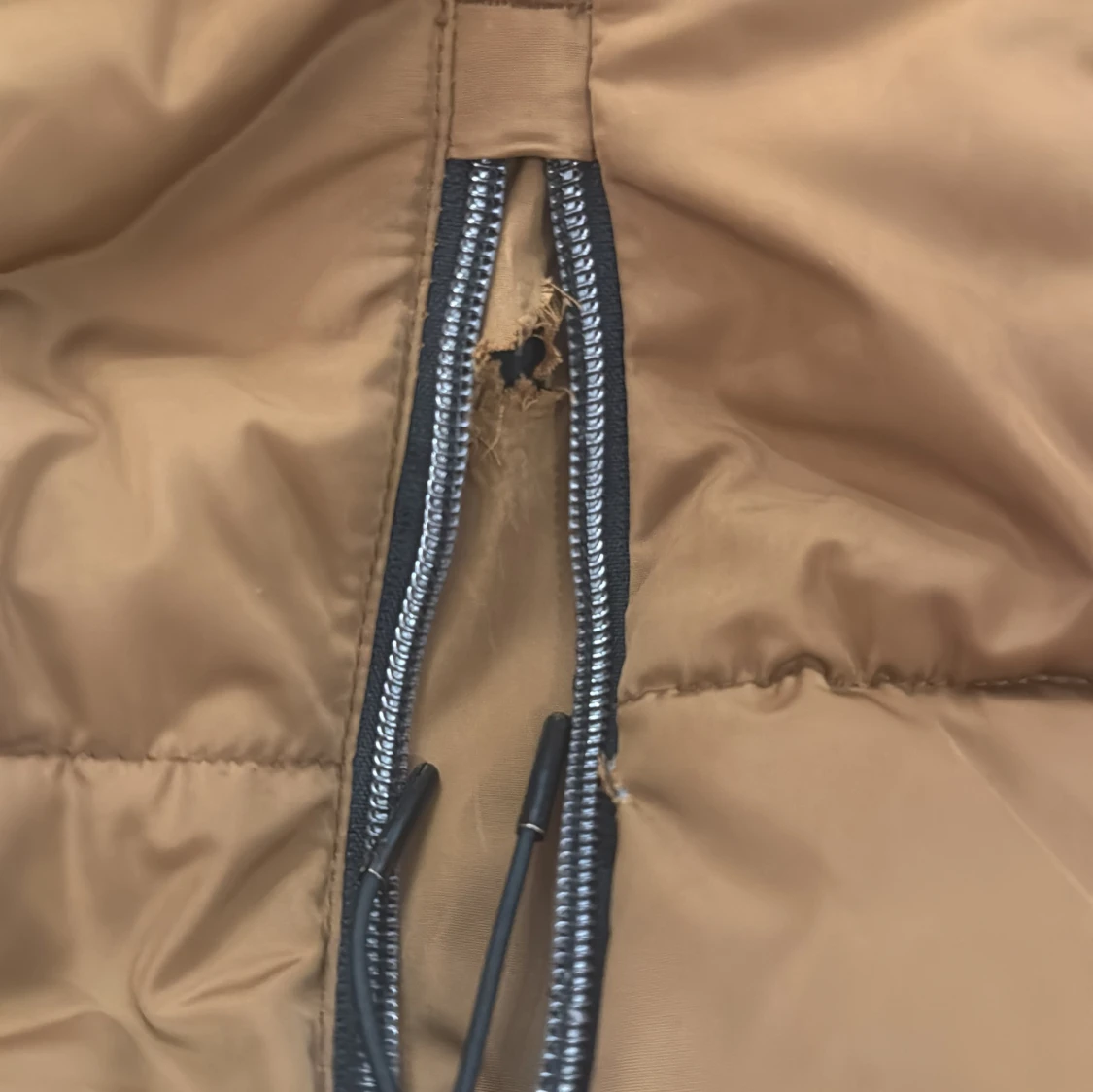 Brun pufferjacka från Race Marine - 3