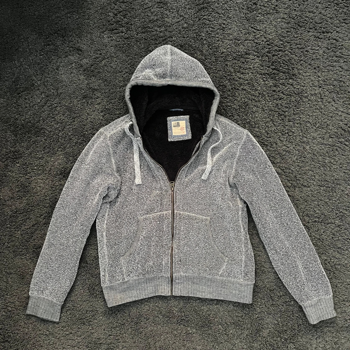 Stickad fodrad cardigan 