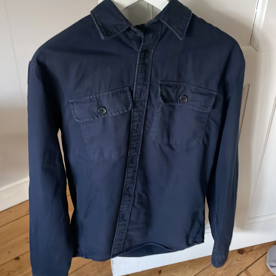 Mörkblå overshirt - 1