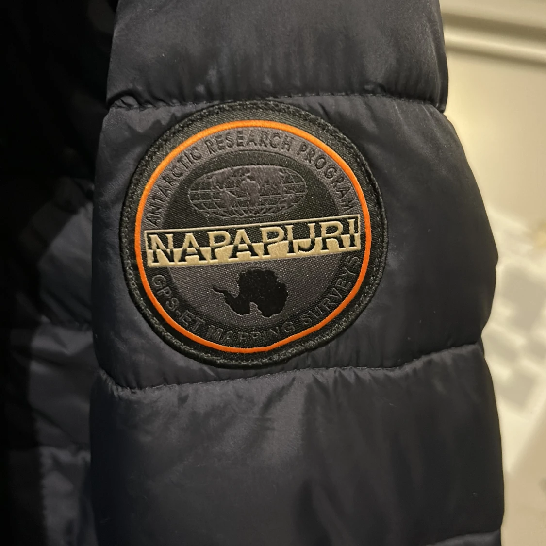 Svart pufferjacka från Napapijri - 2