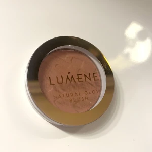 Blush från Lumene - Knappt använd 💗