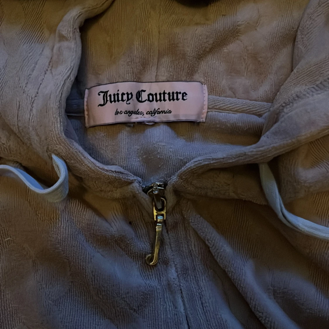 Beige zip-up från Juicy Couture - 2