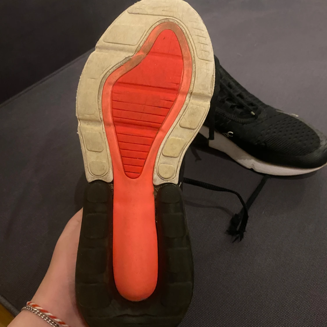 Svarta Nike Air Max 270 - 2