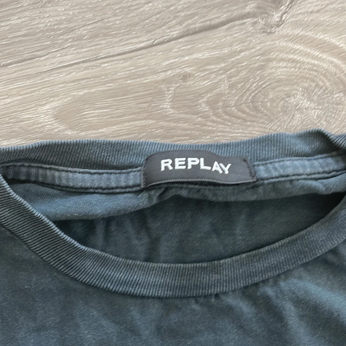 Svart t-shirt från Replay - 1