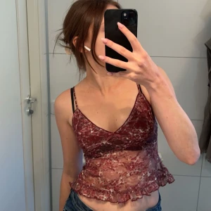 Festtopp från Motel Rocks - sååå fint linne från motel rocks köpt på urban outfitters<33 perfekt till fest!