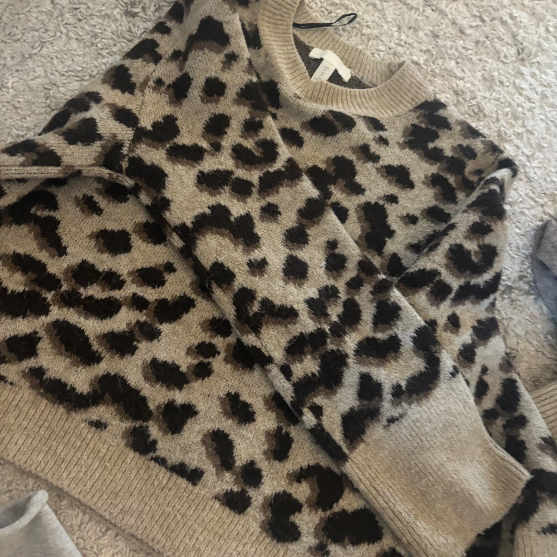 Leopardmönstrad tröja från H&M - 2