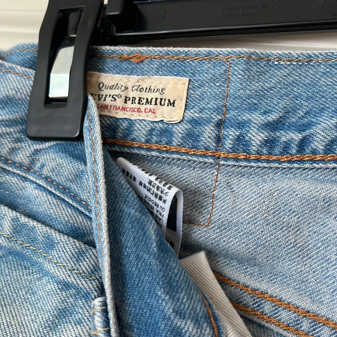 Levi's 501 jeans i ljusblå denim - 1